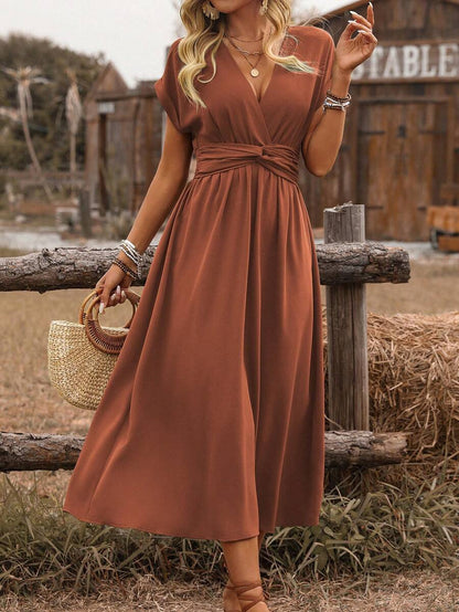 EMERY ROSE Dames lente/zomer bohemian vakantie stijl casual crossover gesmokte taille geplooide twist back ruche mouw a-lijn midi-jurk