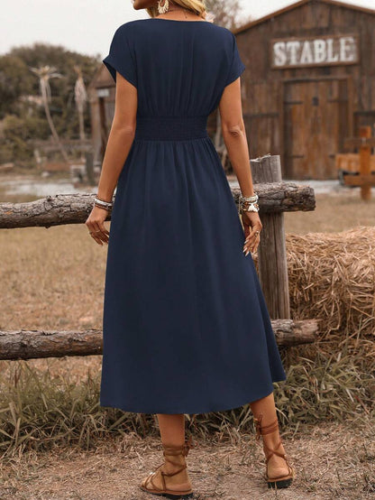 EMERY ROSE Dames lente/zomer bohemian vakantie stijl casual crossover gesmokte taille geplooide twist back ruche mouw a-lijn midi-jurk